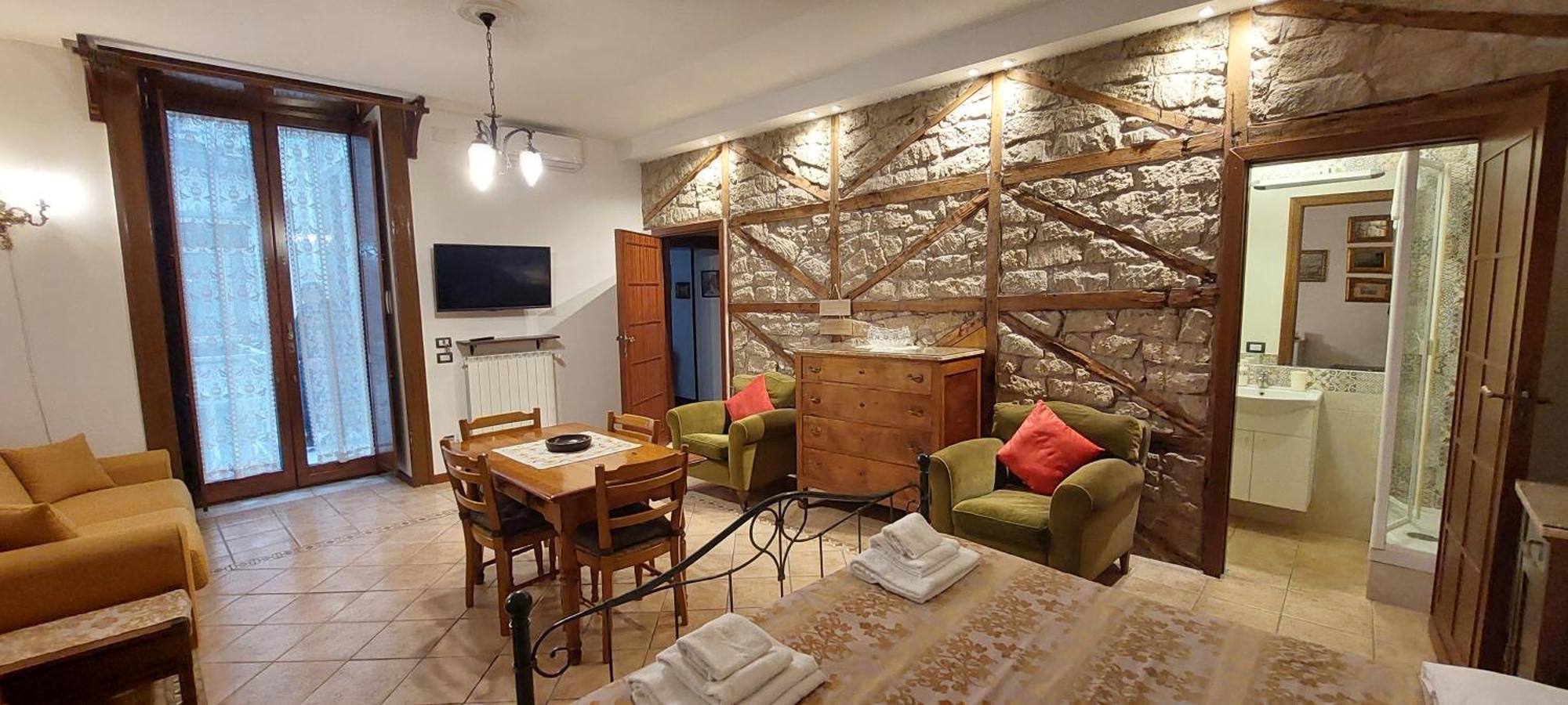Casa Cesira Incentro Affittacamere Napoli
