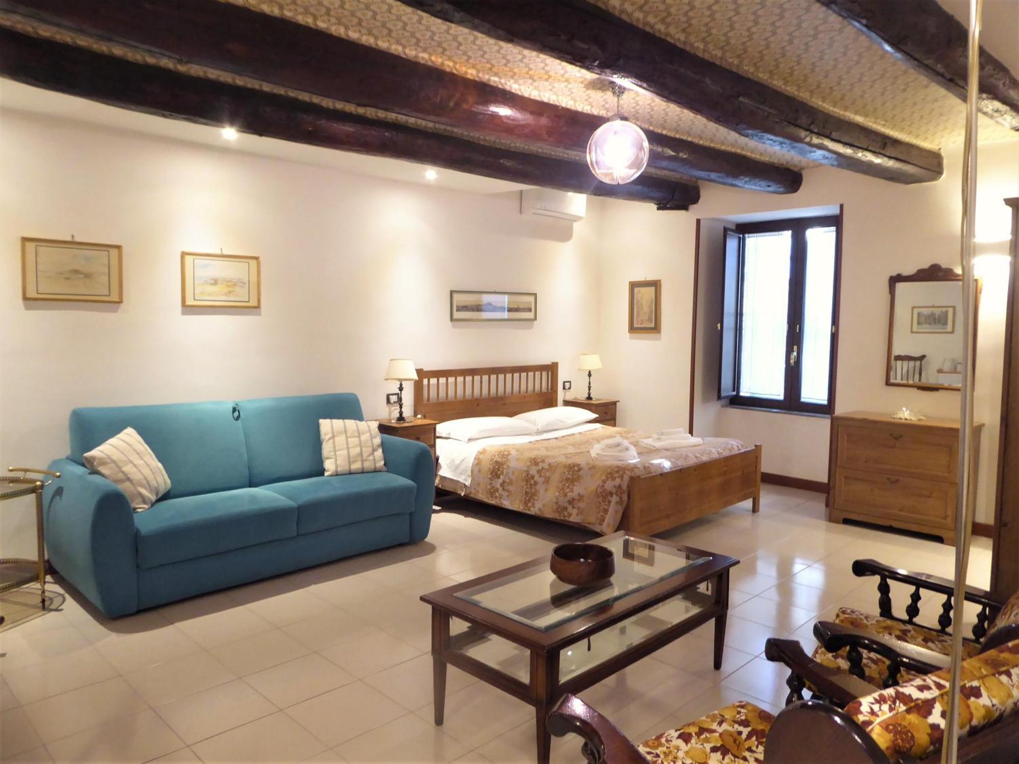 Casa Cesira Incentro Affittacamere *