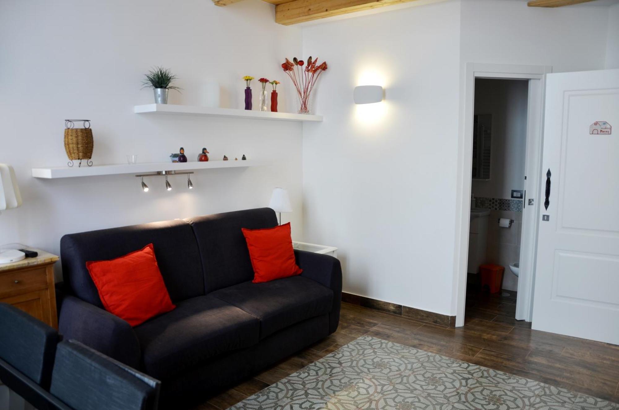 Casa Cesira Incentro * Napoli